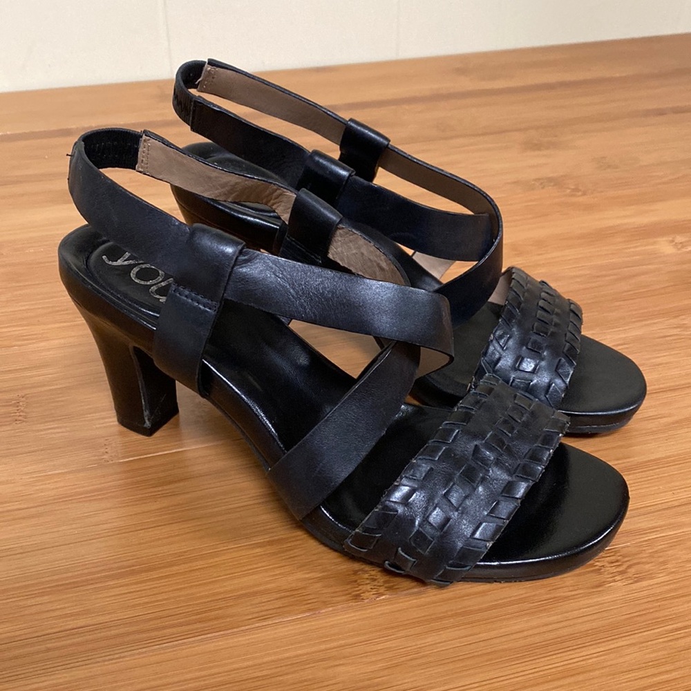 You by crocs black leather heels